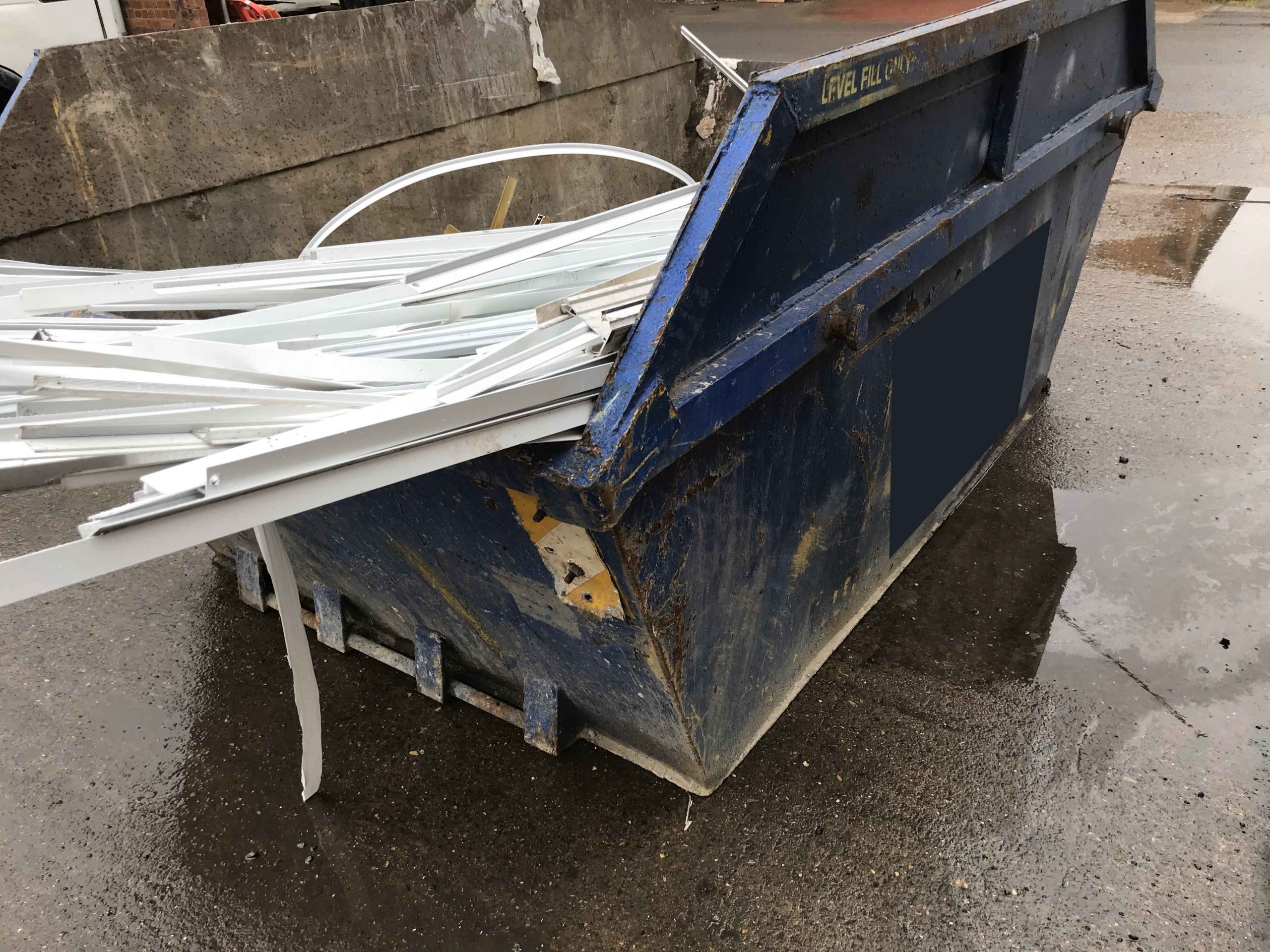 gateshead-skip-hire-06