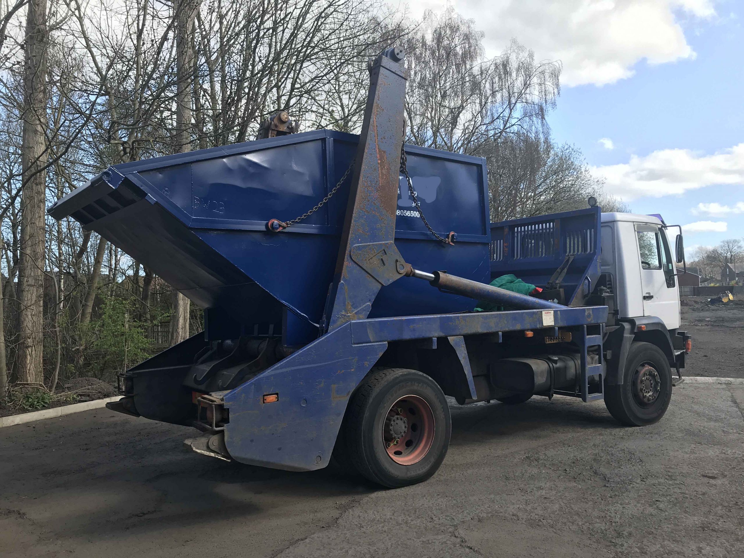 SKIP HIRE HEBBURN